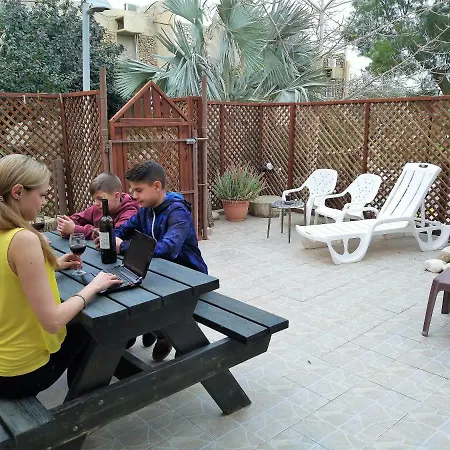 Aloni - Guest House Dead Sea Neve Zohar Extérieur photo