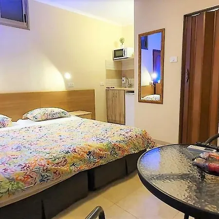 Aloni - Guest House Dead Sea Neve Zohar Extérieur photo