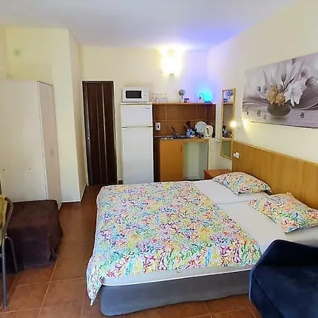 Aloni - Guest House Dead Sea Neve Zohar Extérieur photo
