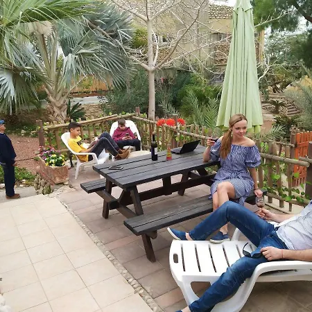 Aloni - Guest House Dead Sea Neve Zohar Extérieur photo